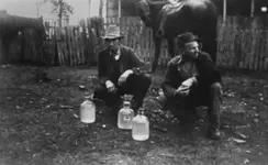 moonshiners1.webp