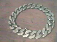 gucci bracelet.webp