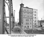 2312b0b8ba2a755f4269c4fc29b90224--racine-wisconsin-mansions-3714245939.webp