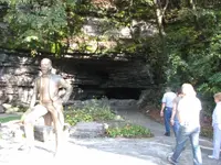 05 Jack Daniels and the Spring.webp 05 Jack Daniels and the Spring.webp