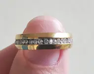 Bling diamond ring.webp