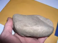 Grinding Stones-Bases-Flat Sandstone-Hollowed Out Rocks=Question 067.webp