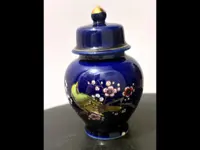 Ceramic Japanese Ginger Jar with Lid2b.webp
