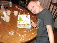 KyGingerbreadhouse.webp
