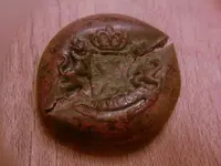 lionbutton.webp
