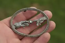 brooch1.webp