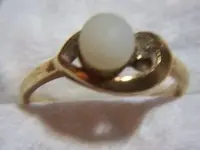 10k gold rings 001-2.webp