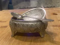 Box & Spoon 1.webp