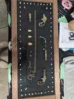 Gun finds frame