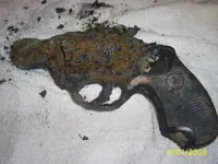gun 01.webp