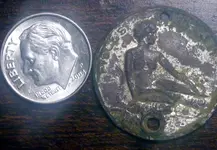 horoscopemedalfront.webp