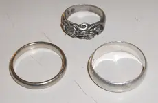rings 002.webp