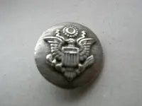 USA knoop nette tenue (groene jas) van onder officier uit WO2.webp