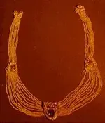 necklace.webp