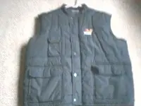 1215080843vest.webp