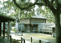 936-400x-Fort-Christmas.gif