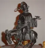 bronze figurine2.webp