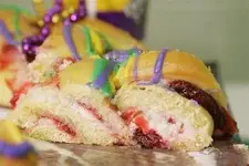 mardi%20gras%20king%20cake%20inside%20slice (2).webp