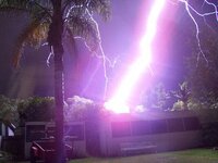 lightning-bolt-hits-home-thumb.jpg
