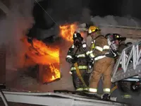 !pr_republican_20090113_a_pg1_pr13firefollow_s1_2224753_top2.webp !pr_republican_20090113_a_pg1_pr13firefollow_s1_2224753_top2.webp
