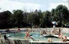 !Moutainbrook_Pool,_Stroudsburg,Pa_fs.webp