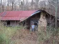 0122loghouse2.webp