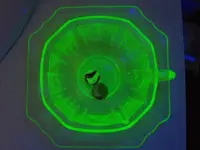 2009_0218GlowingGlass0003.webp