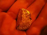 gold 004.webp