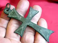 Furtradecross.webp