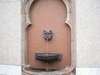 f5.webp