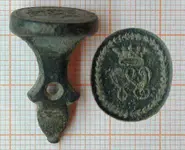 seal _W.webp