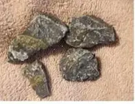 GOLD IN ROCKS 1.webp