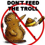 Don\'t_feed_the_troll.jpg