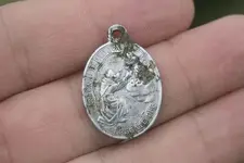 pendant1.webp