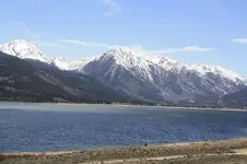 twinlakes.webp