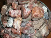 agates1.webp