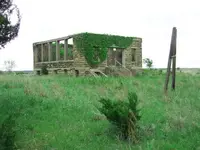 Old School House002a.webp