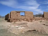 002-5.webp