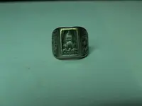 ring front.webp