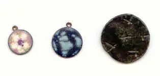Two pendants and X\'s.webp