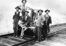 Japanese railroad workers.webp
