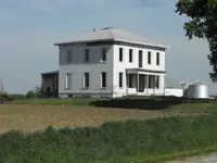 oldhouse.webp
