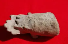 Hand05.webp