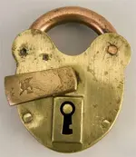 VICK1320_padlock.webp