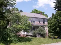 inn front.webp