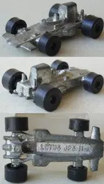 toy car lotus kinder.webp