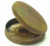 Snuff Box 2web.webp