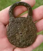 lockN.webp