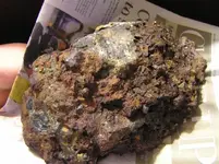 coins& pics metor 022 (Medium) (Small).webp