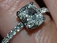 bling3.webp